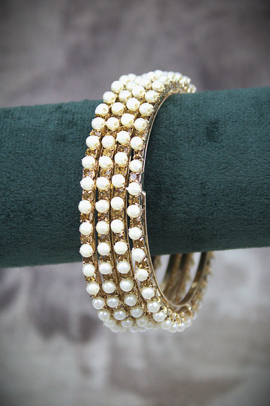 Dhaara Stone And Pearl Bangles