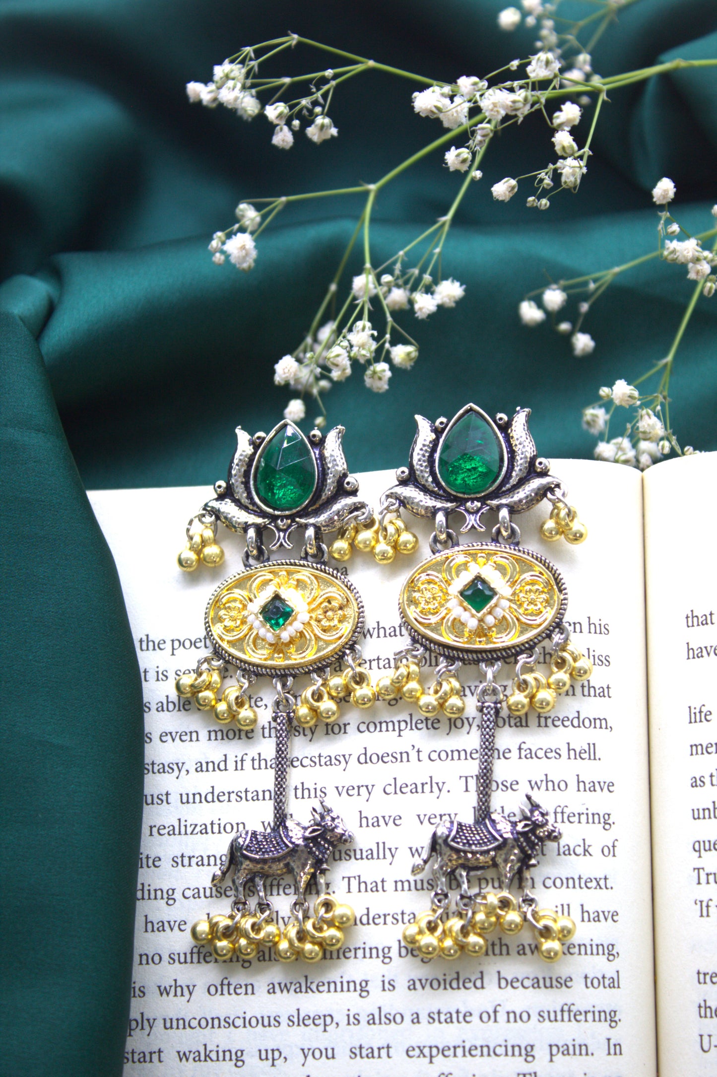 Naura Earring