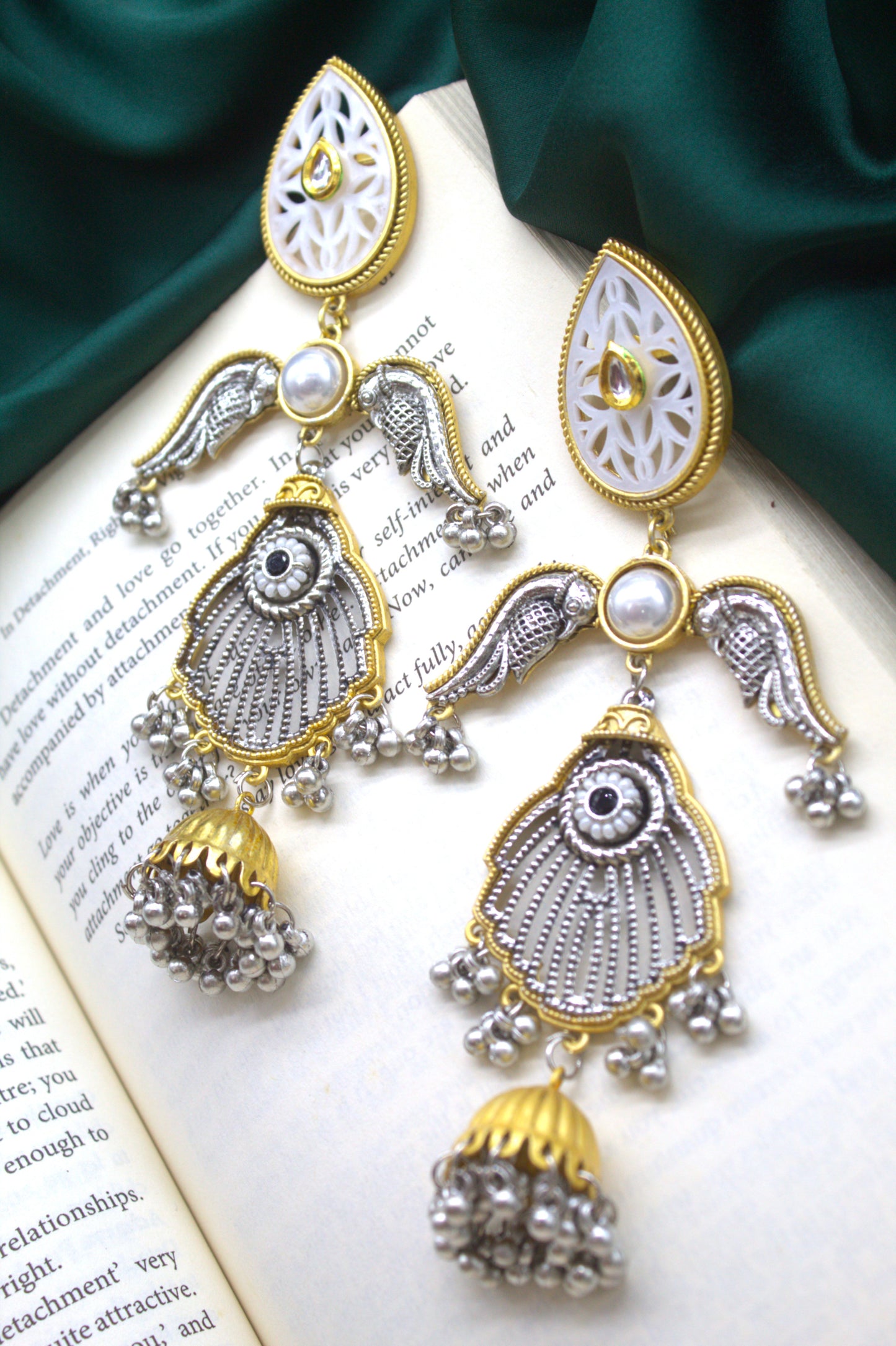 Sanjana Earring