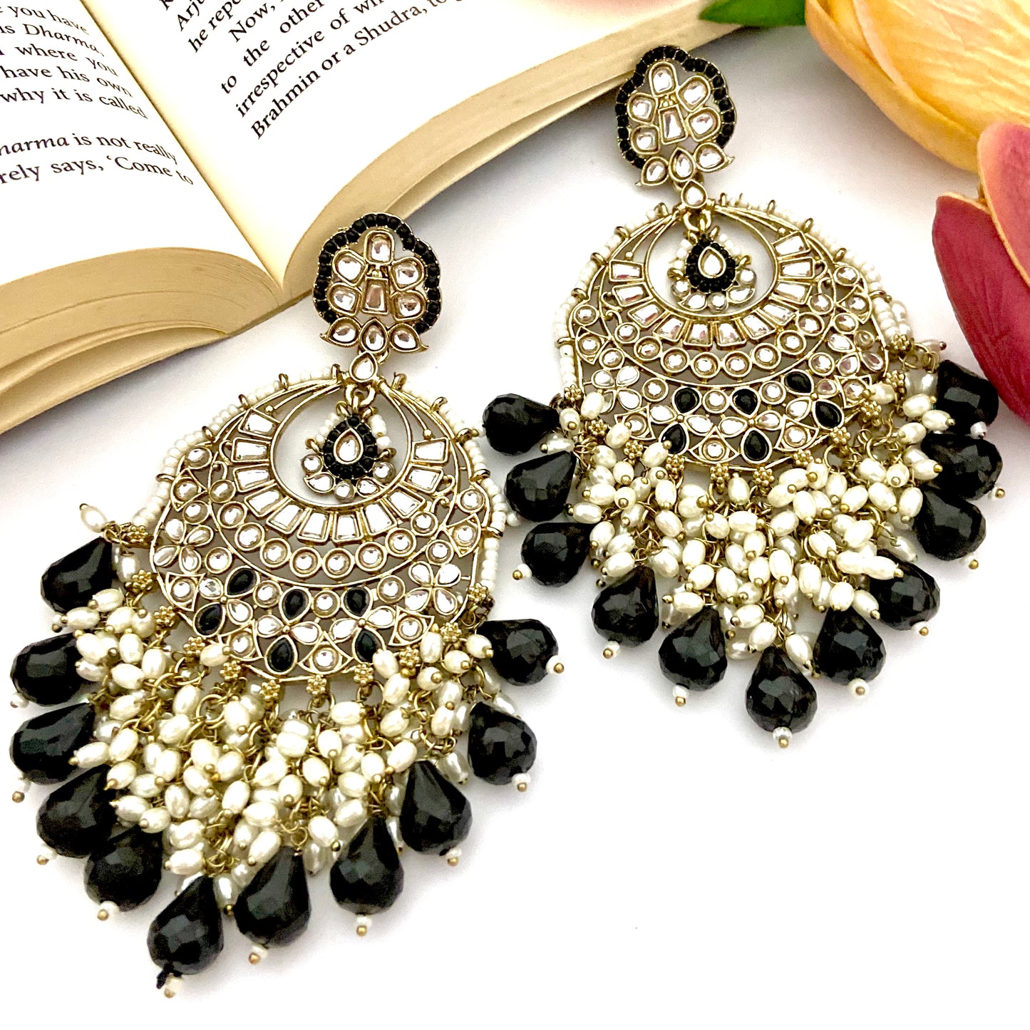 Mahika Chandbaliya Earring
