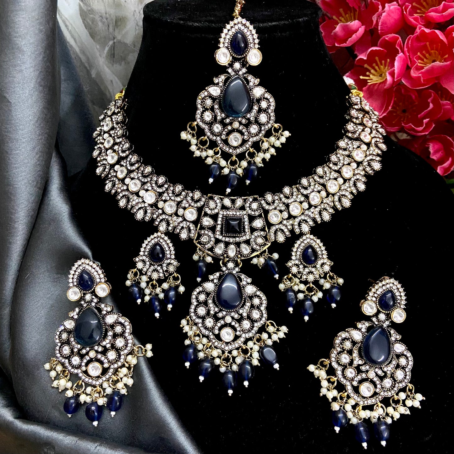 Prisha Necklace