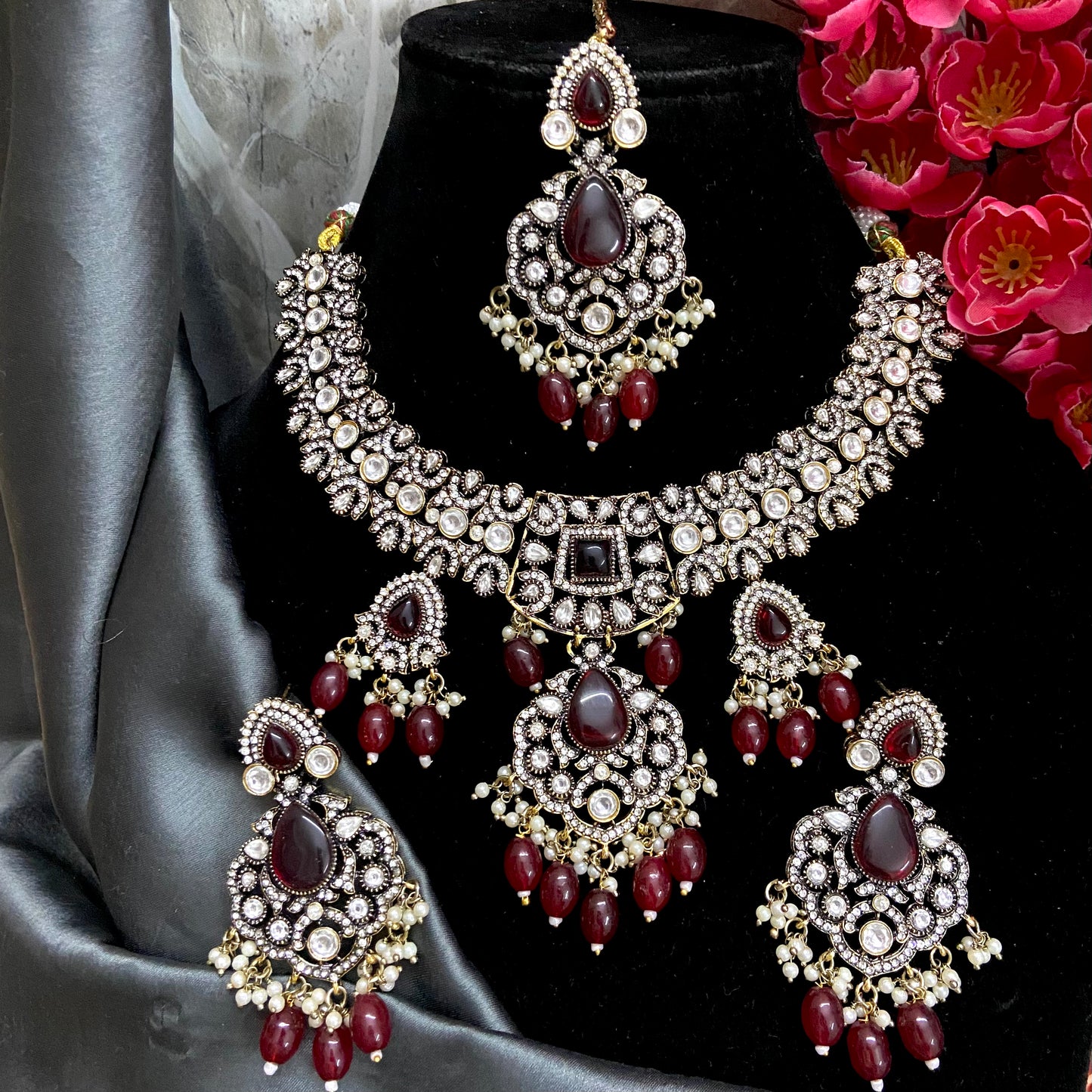 Prisha Necklace