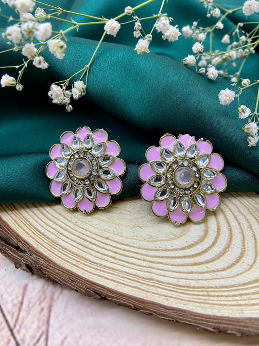 Evelyn Kundan Studs