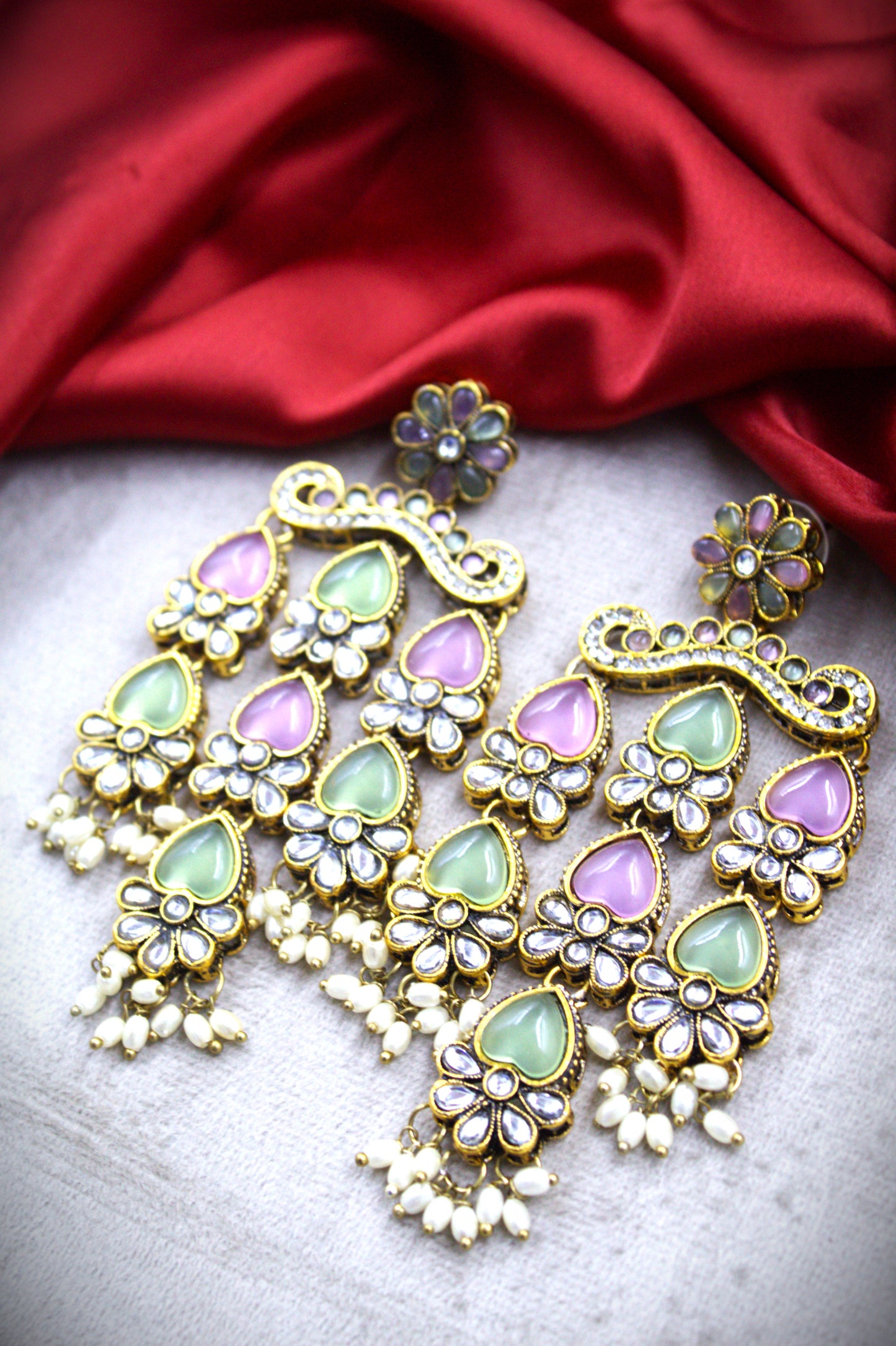 Dhara Statement Earring