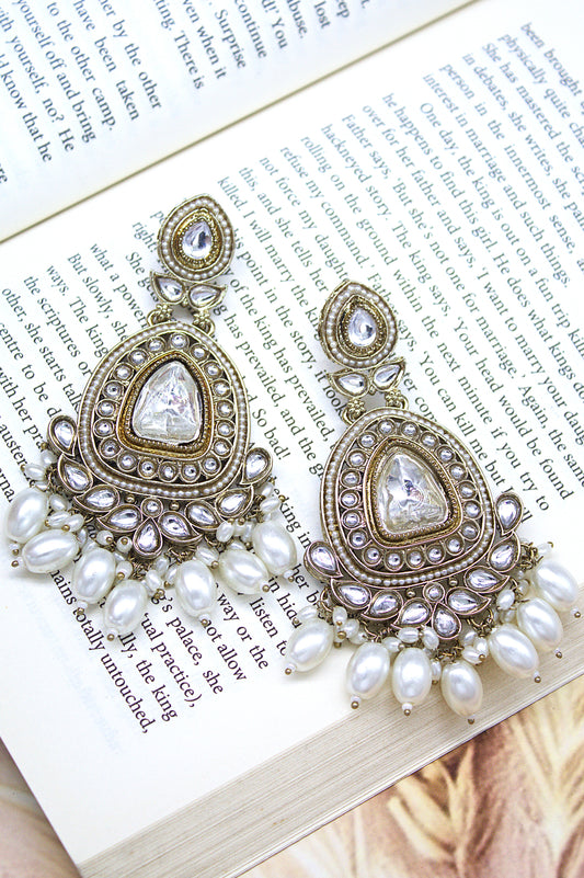 Shivika Kundan Earring