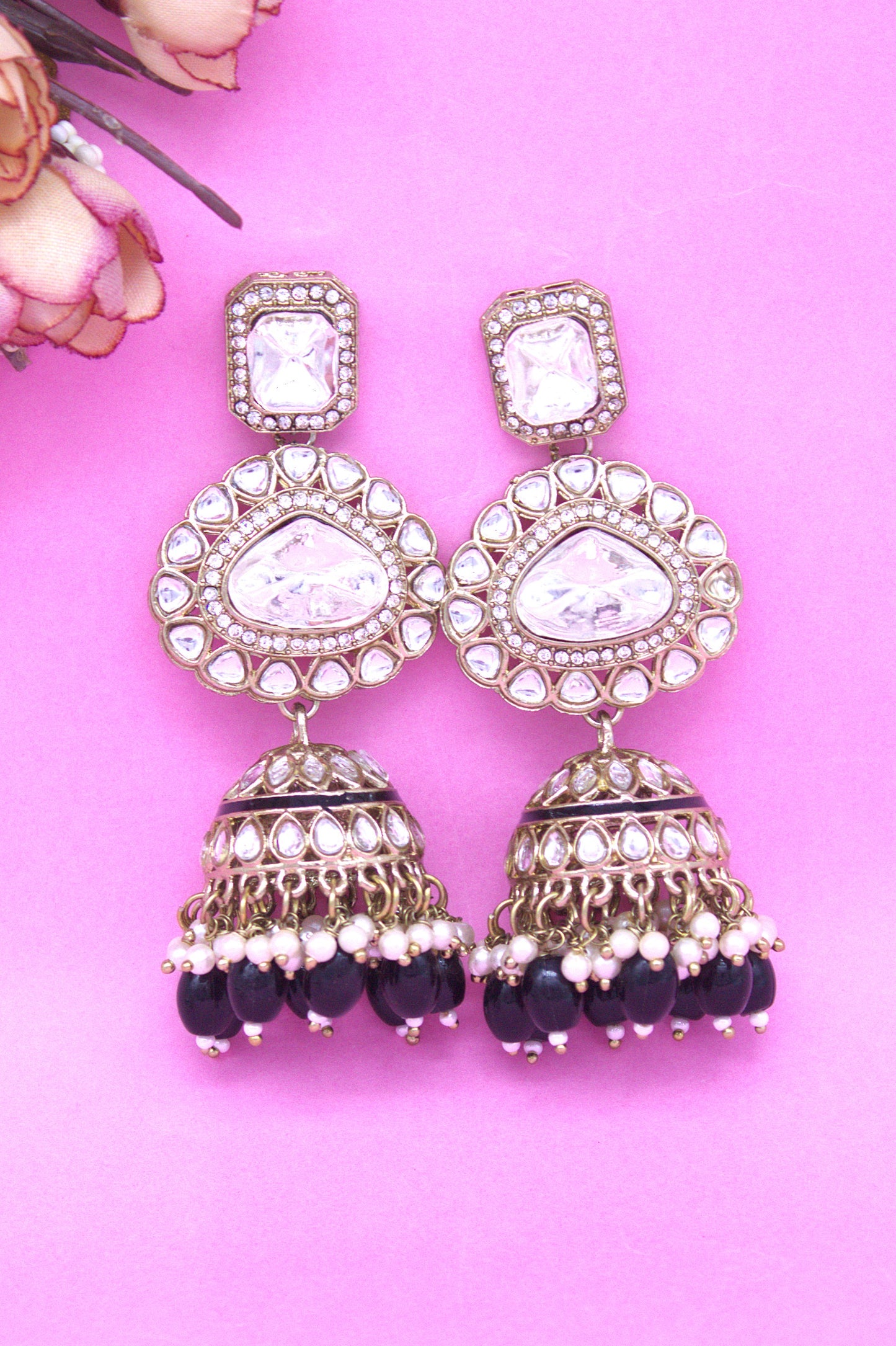 Lavanya Kundan Jhumka