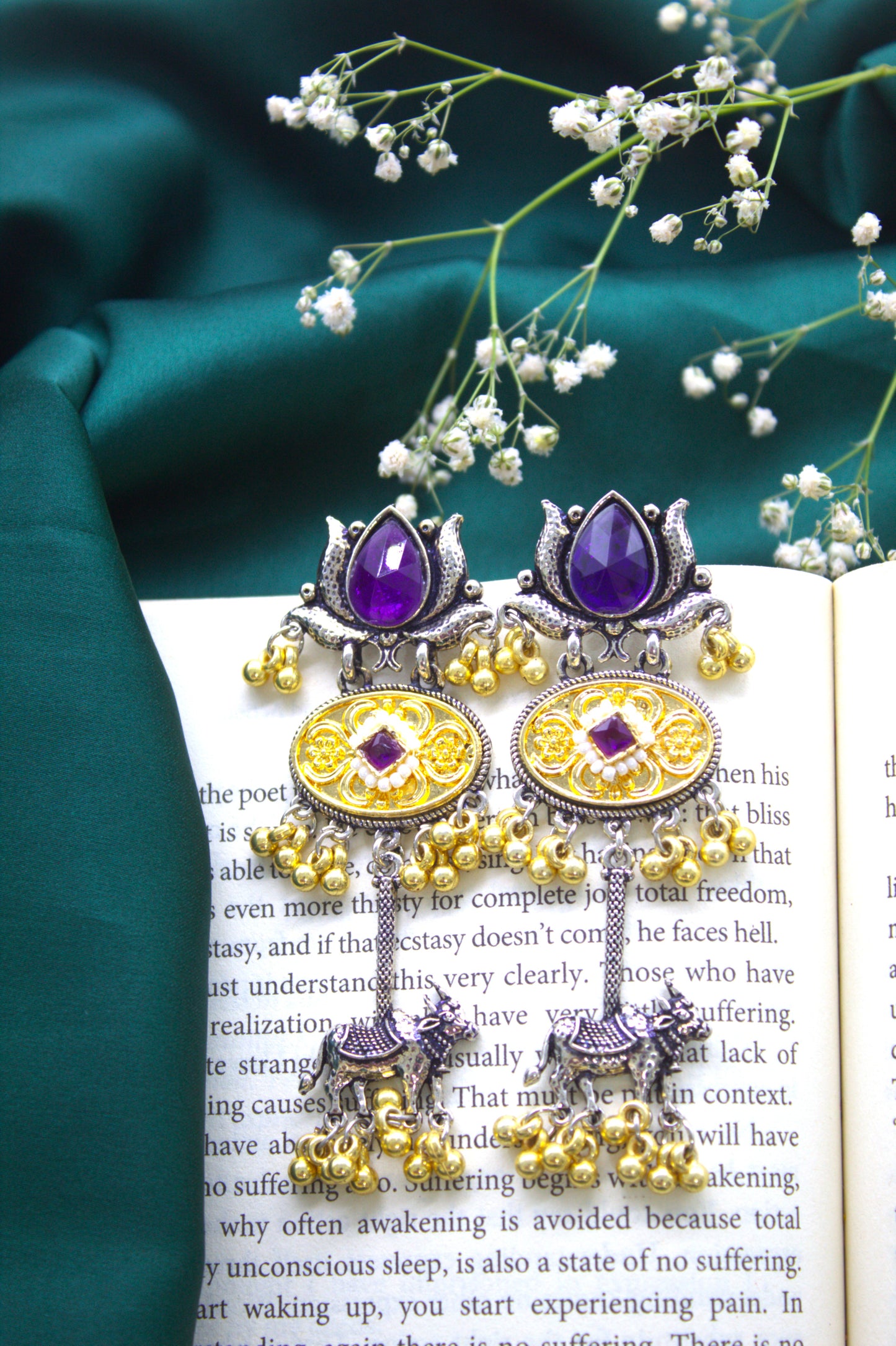 Naura Earring