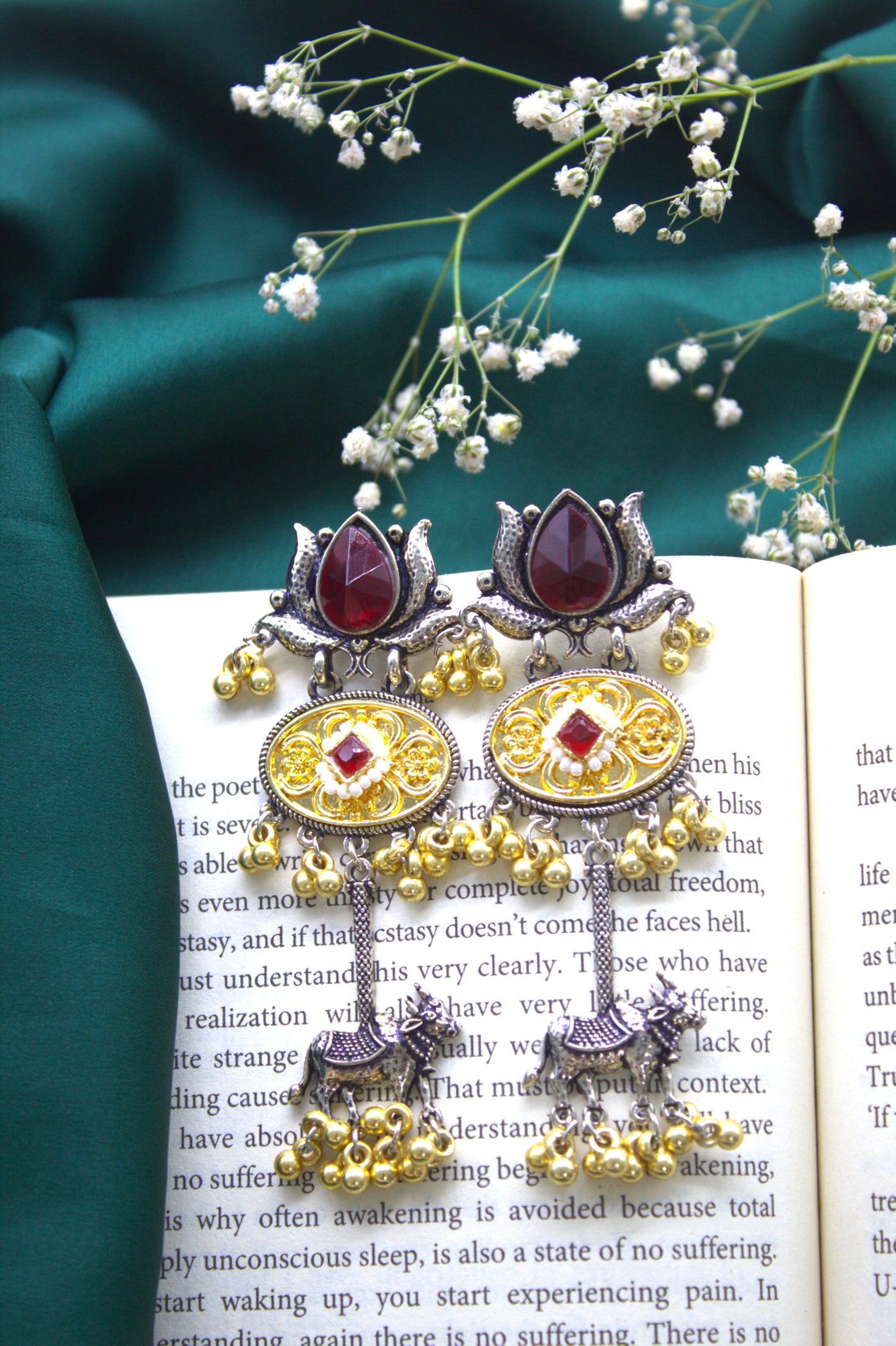 Naura Earring