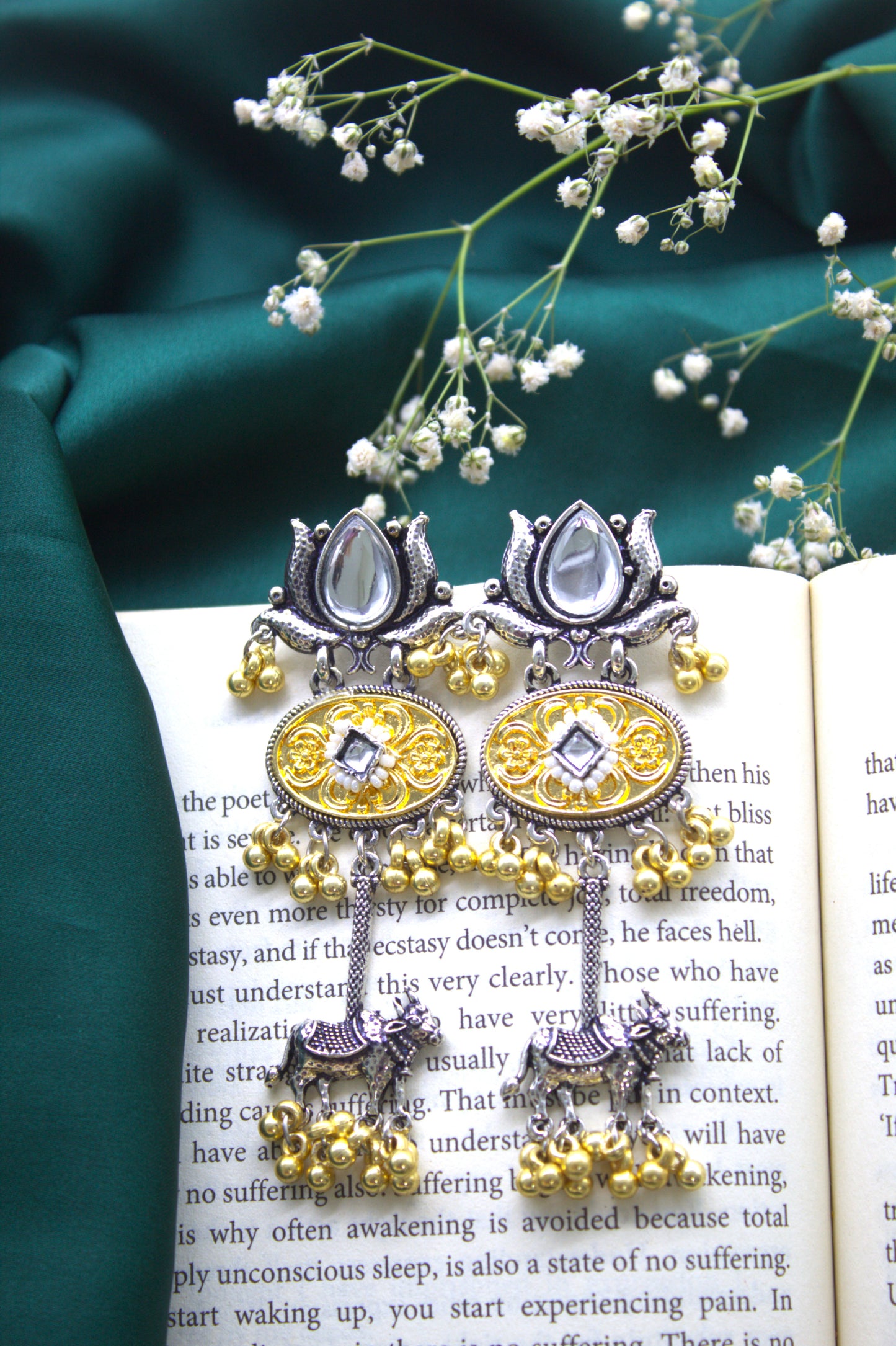 Naura Earring