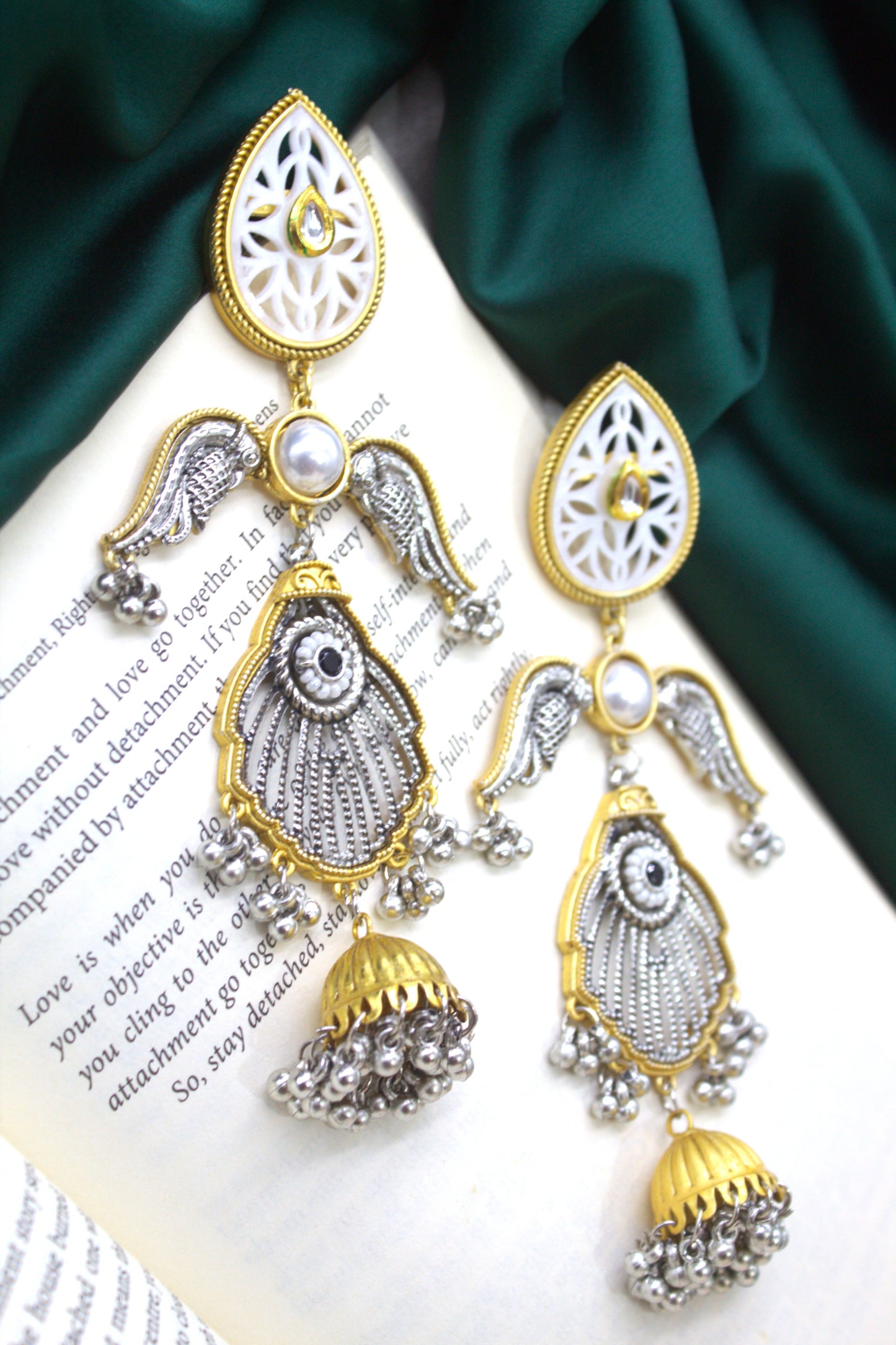 Sanjana Earring