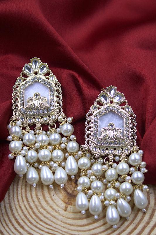 Kamakshi Pearl Drop Earring