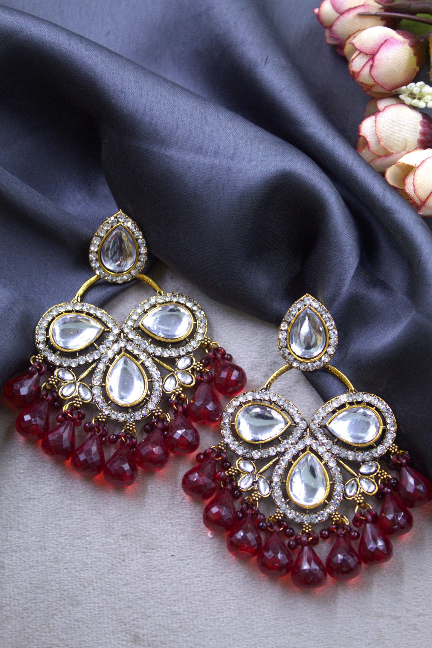 Shatakshi Chandbali