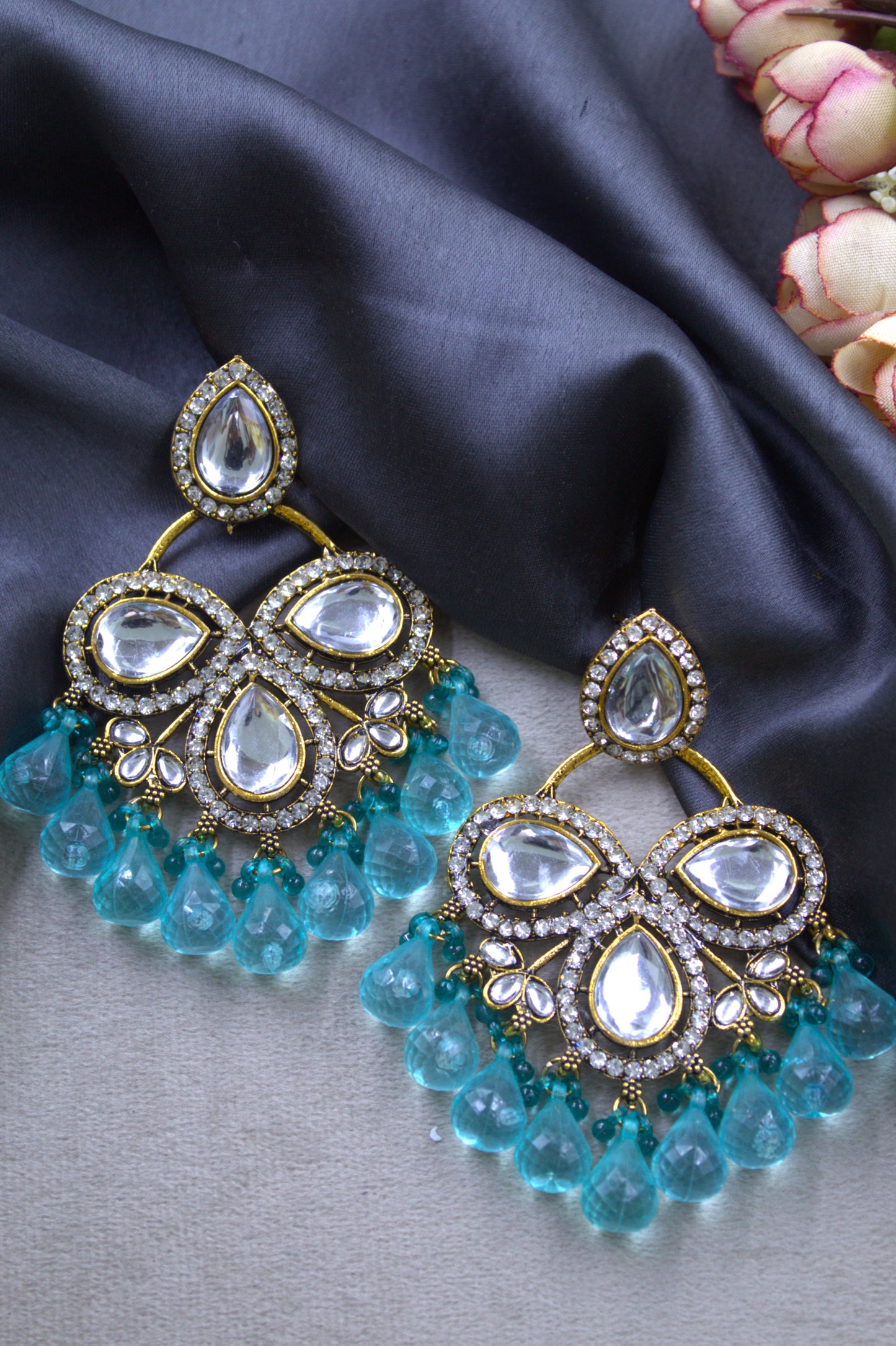 Shatakshi Chandbali