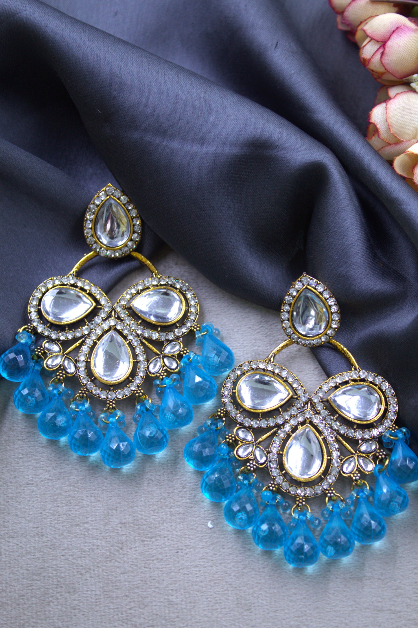 Shatakshi Chandbali