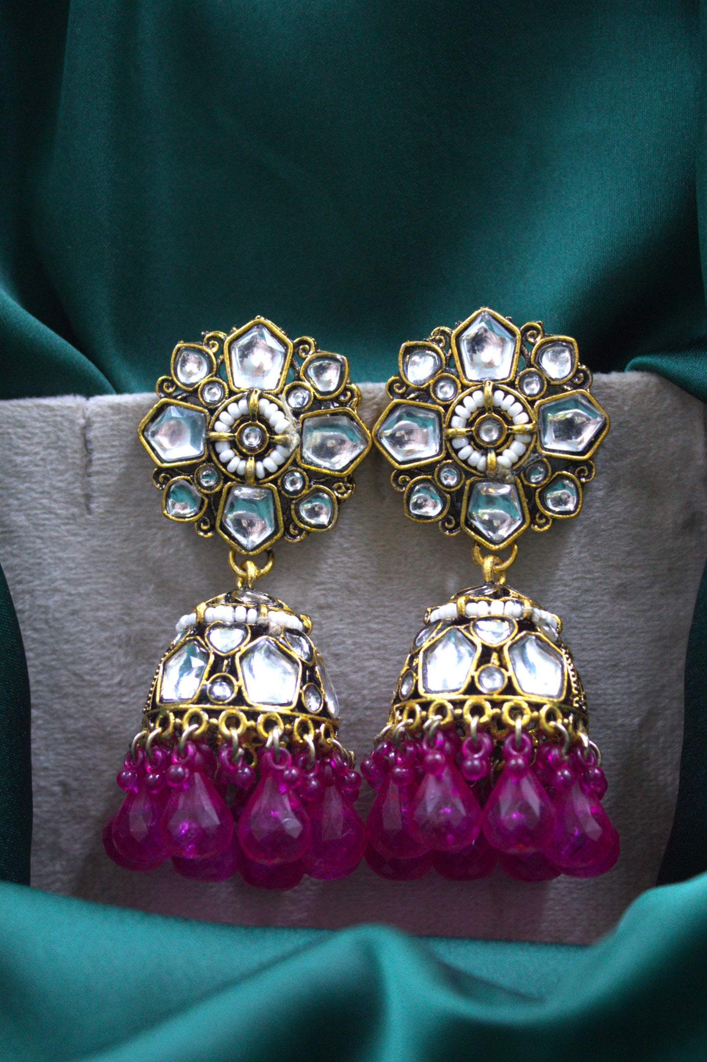 Juotsana Jhumka