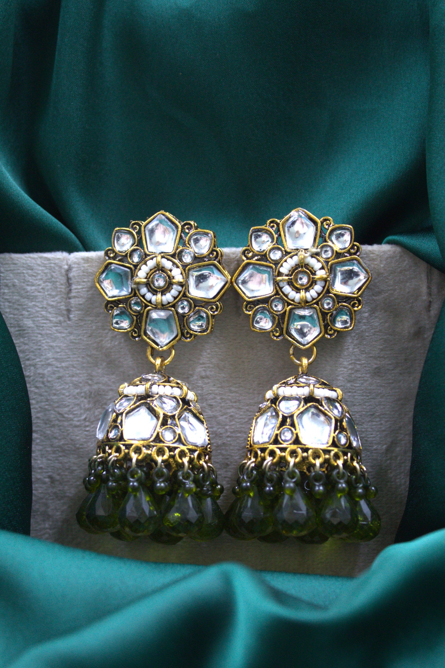 Juotsana Jhumka