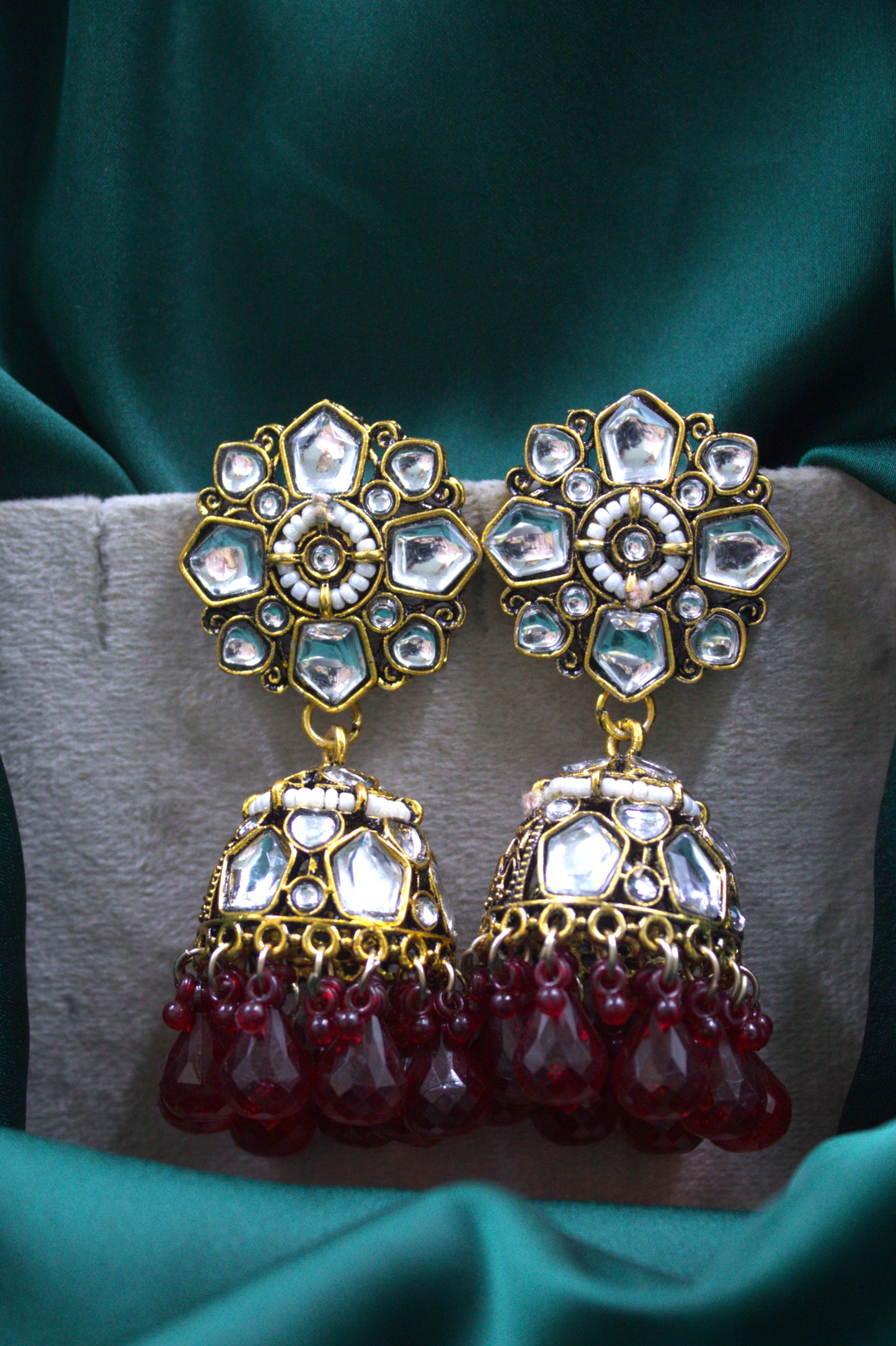 Juotsana Jhumka
