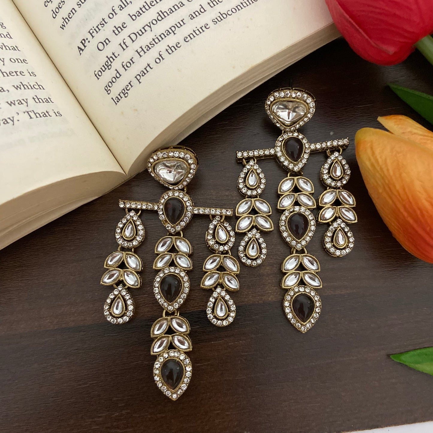 Rahi Earring
