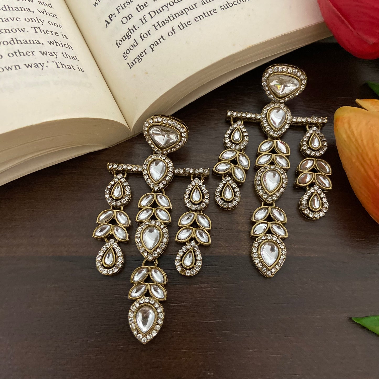 Rahi Earring