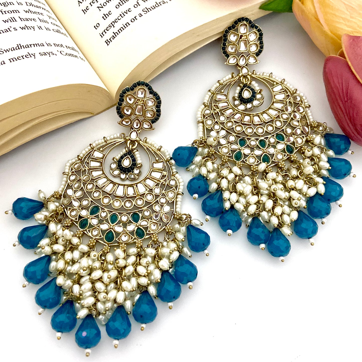 Mahika Chandbaliya Earring