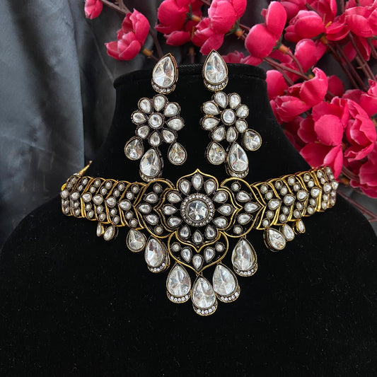 Madhuri Choker Set