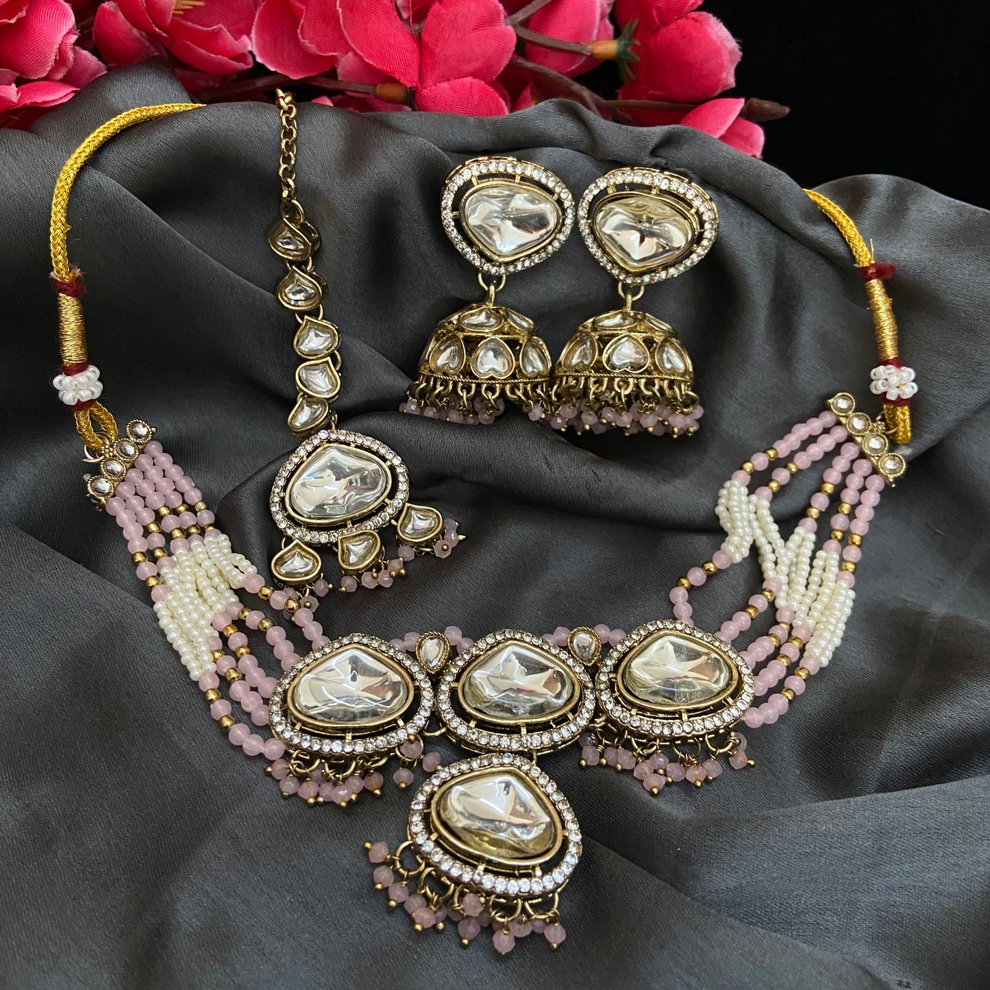 Pracheeta Necklace Set