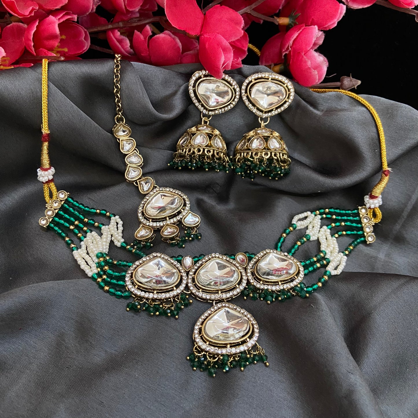 Pracheeta Necklace Set