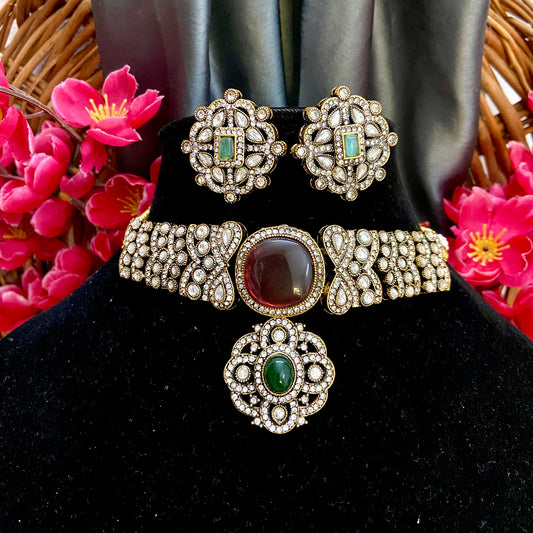 Victoria Choker Set