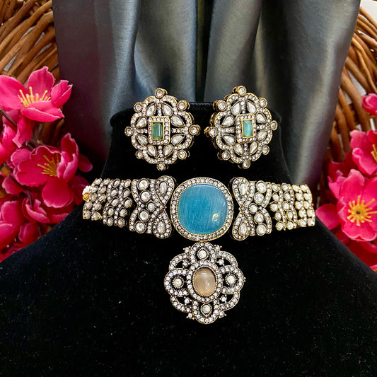 Victoria Choker Set