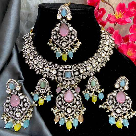 Prisha Necklace