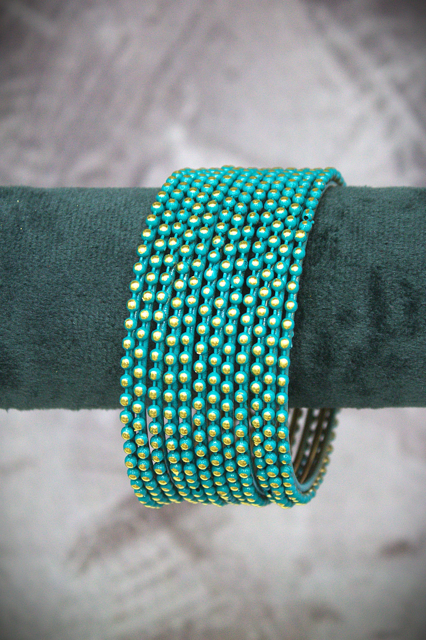 Naoime Bangles