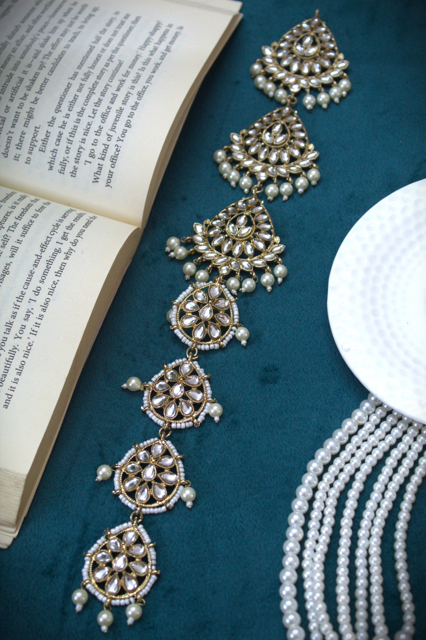 Priyanjal Choti Hair Chain