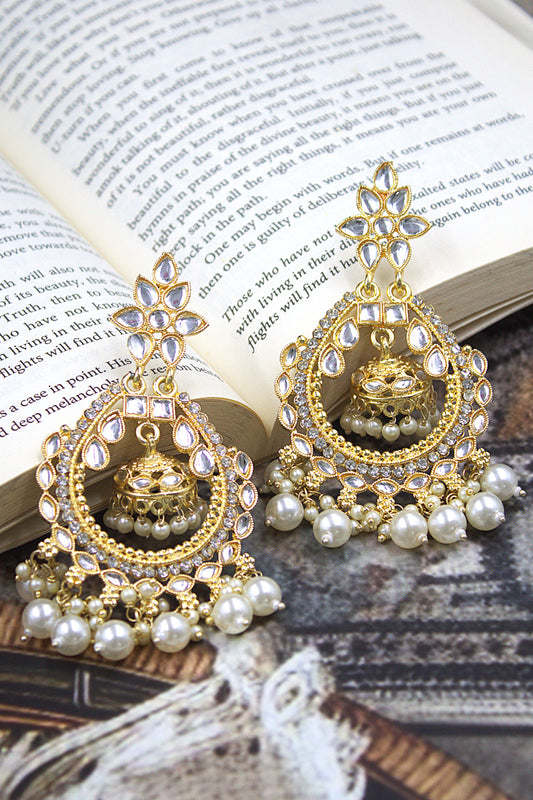 Neeva Earring