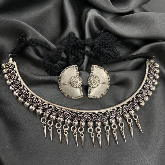 Firoza Hasli German Silver Necklace
