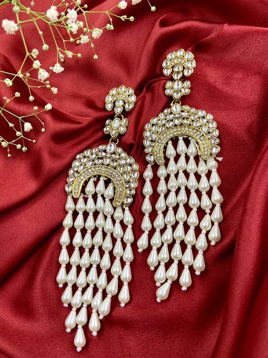 Sharanya Pearl Statement Earring