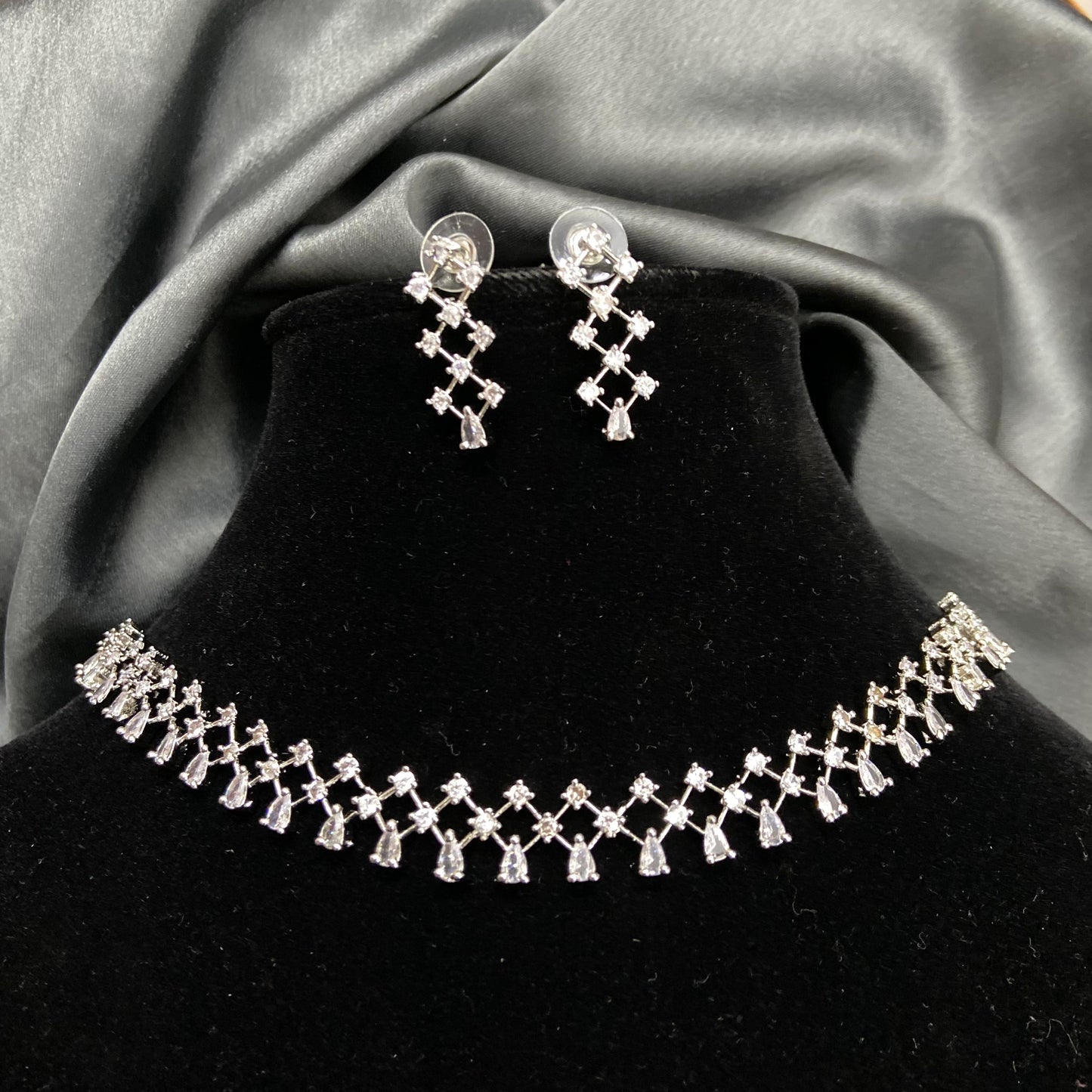 Chahat AD Choker Set