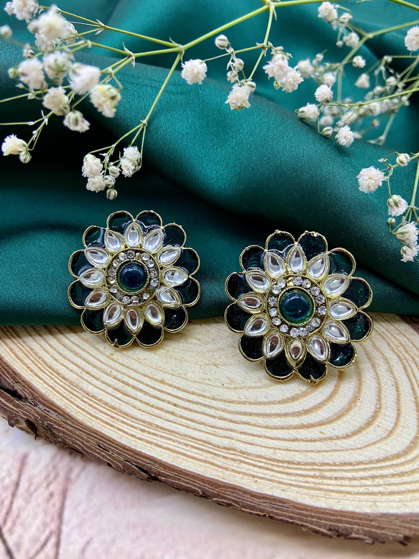 Evelyn Kundan Studs