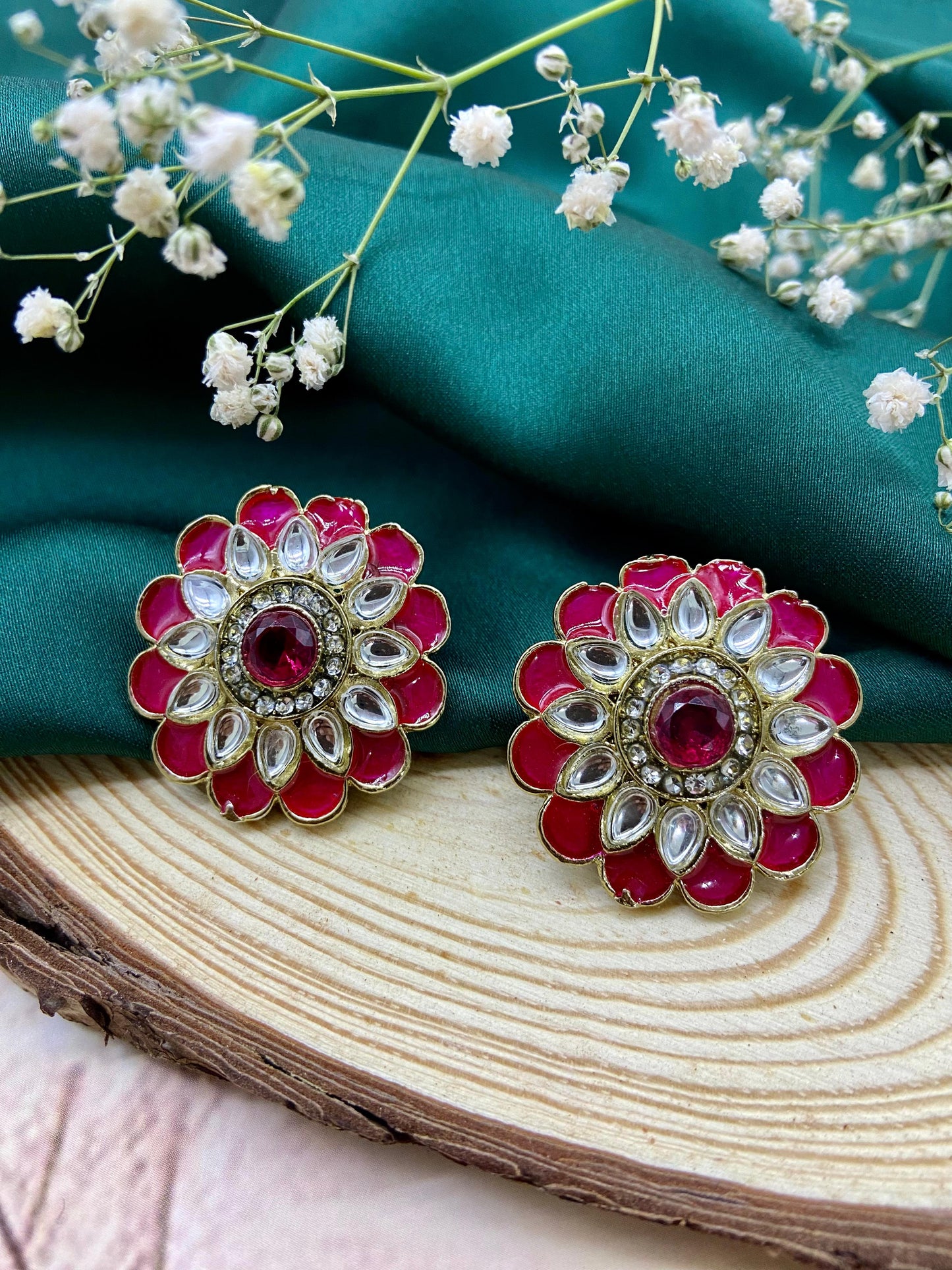 Evelyn Kundan Studs