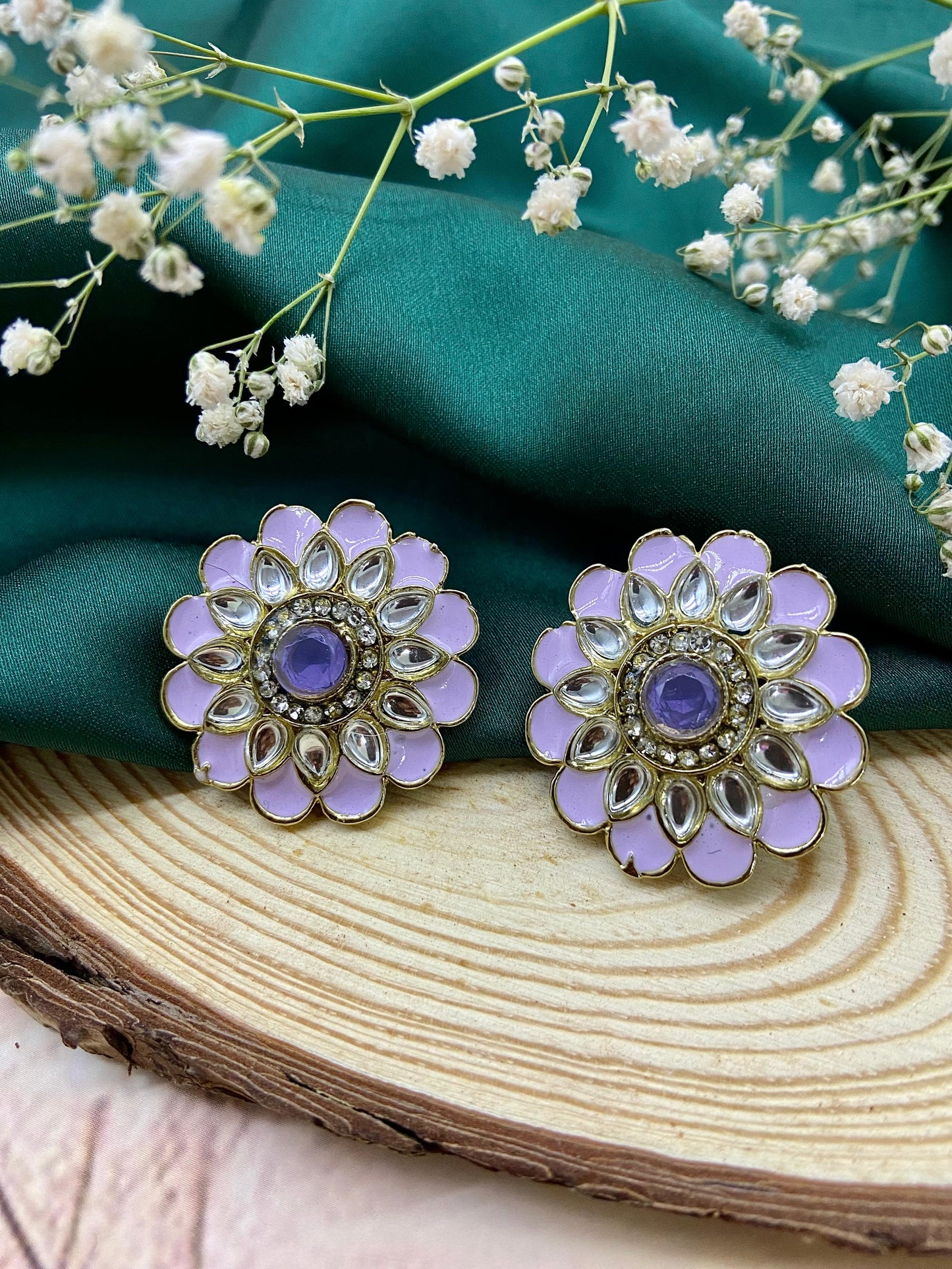 Evelyn Kundan Studs