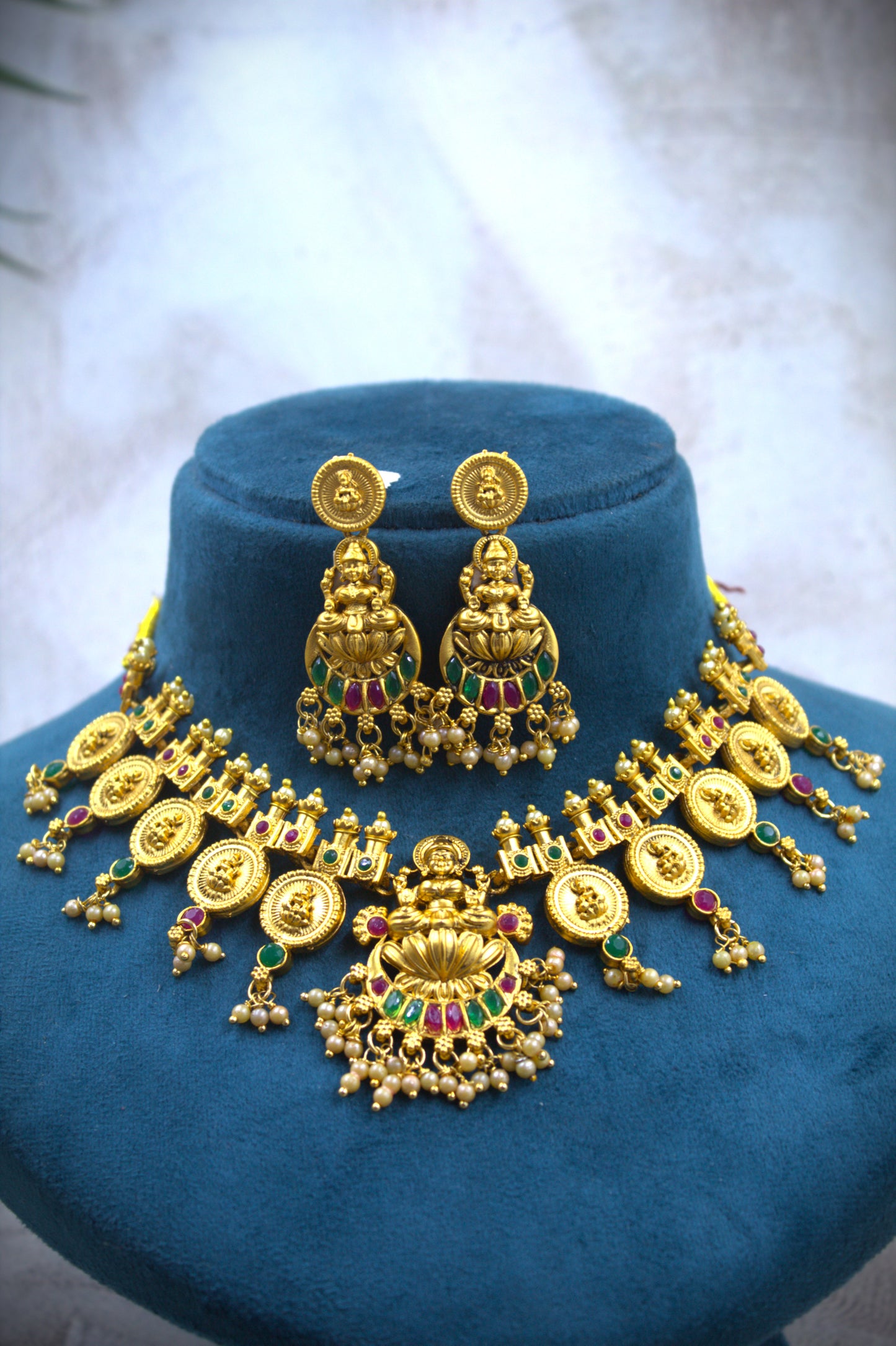 Laxmi Necklace Set